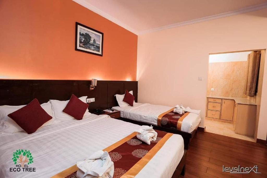 Hotel Eco Tree Покхара Экстерьер фото