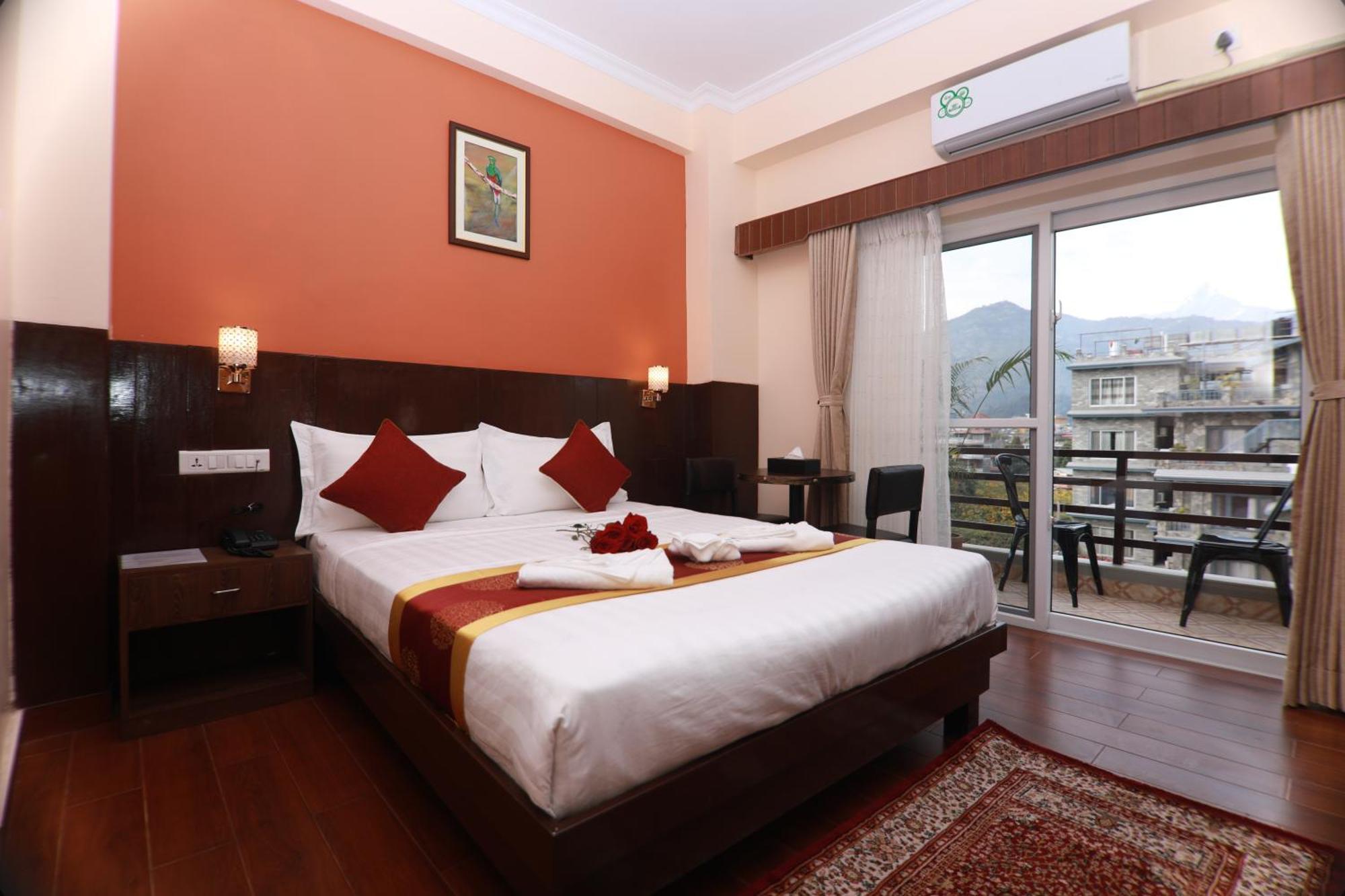 Hotel Eco Tree Покхара Экстерьер фото